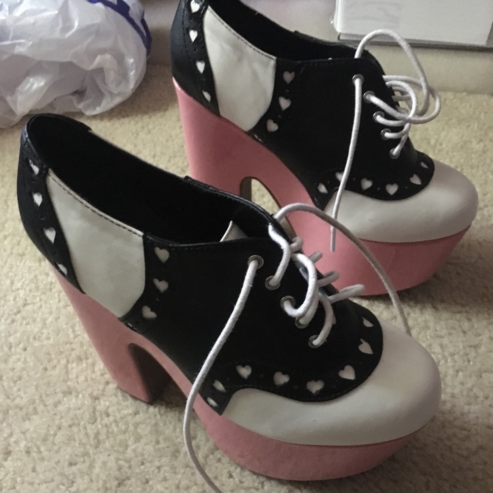 Sugar Thrillz Sugar Baby Peggysue Platforms